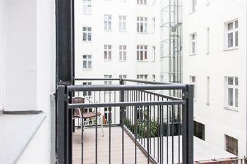 Bearlincity Apartments - City Center West Berlino Esterno foto
